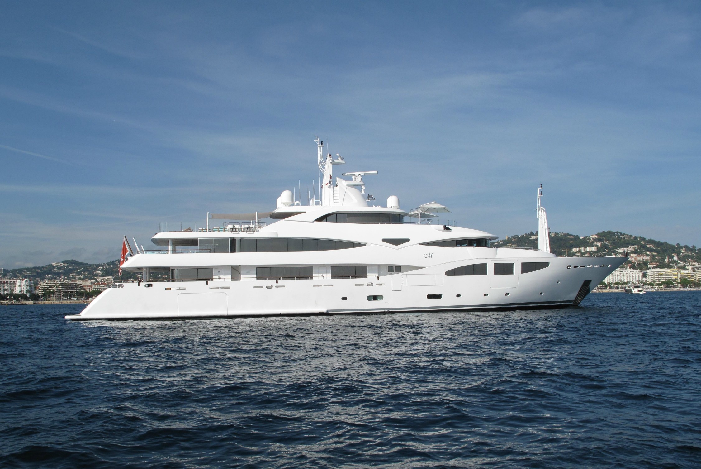 yacht-aifer-a-crn-superyacht-charterworld-luxury-superyacht-charters